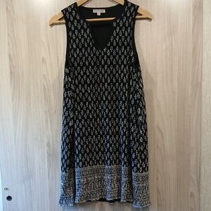 98. EUC Nine Britton  Floral Sleeveless Dress Medium Petite